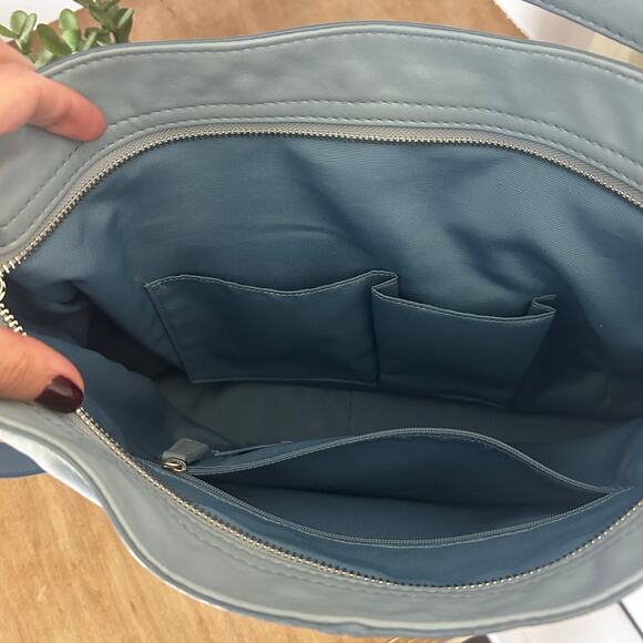 Coach 2010 Baby Blue F14706 Leather bag Slouchy carry-all + crossbody strap - Picture 3 of 10